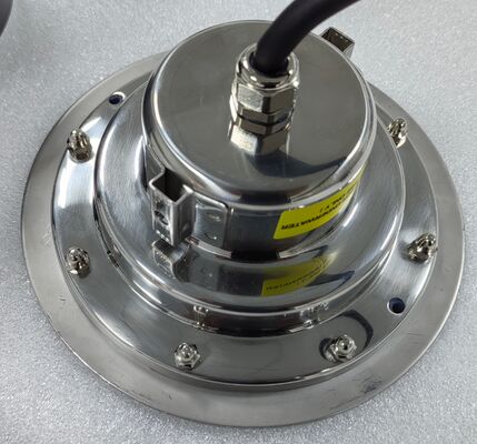 ১০০lmw LED পুল লাইটিং RGB কালার অপশন জলরোধী লাইট ইনডোর এবং আউটডোর সুইমিং পুল উভয় সেটিংসের জন্য উপযুক্ত